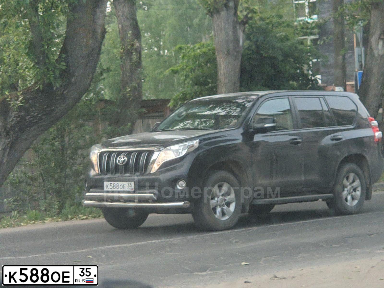 Фото автомобиля TOYOTA LANDCRUISER, 2016 — госномер К588ОЕ35. Цвет: ЧЕРНЫЙ