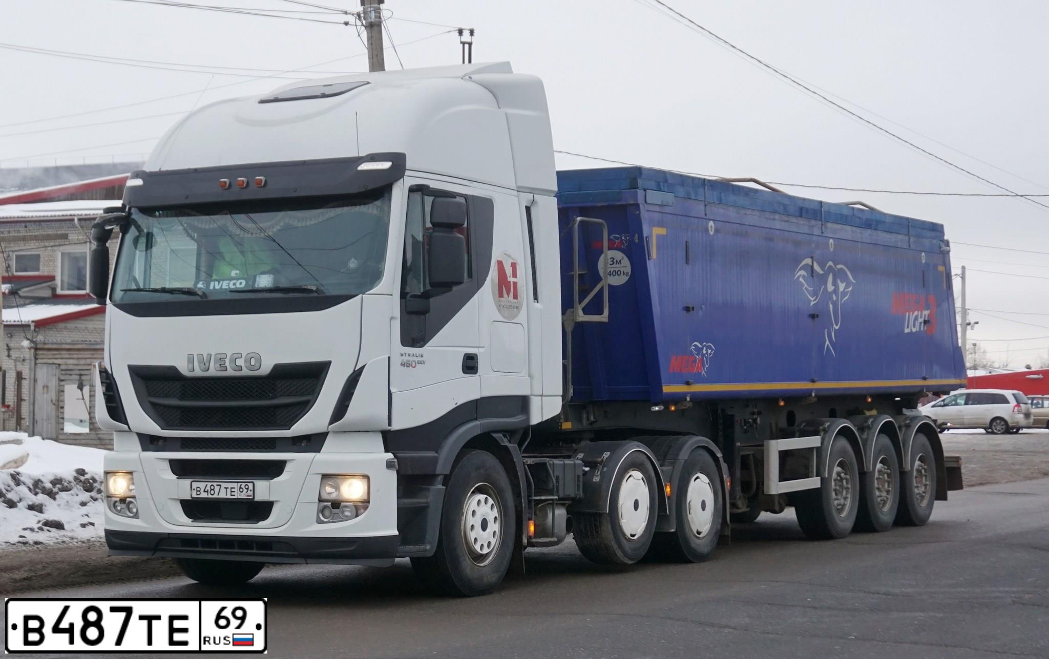 Фото автомобиля IVECO STRALIS, 2017 — госномер В487ТЕ69. Цвет: Белый