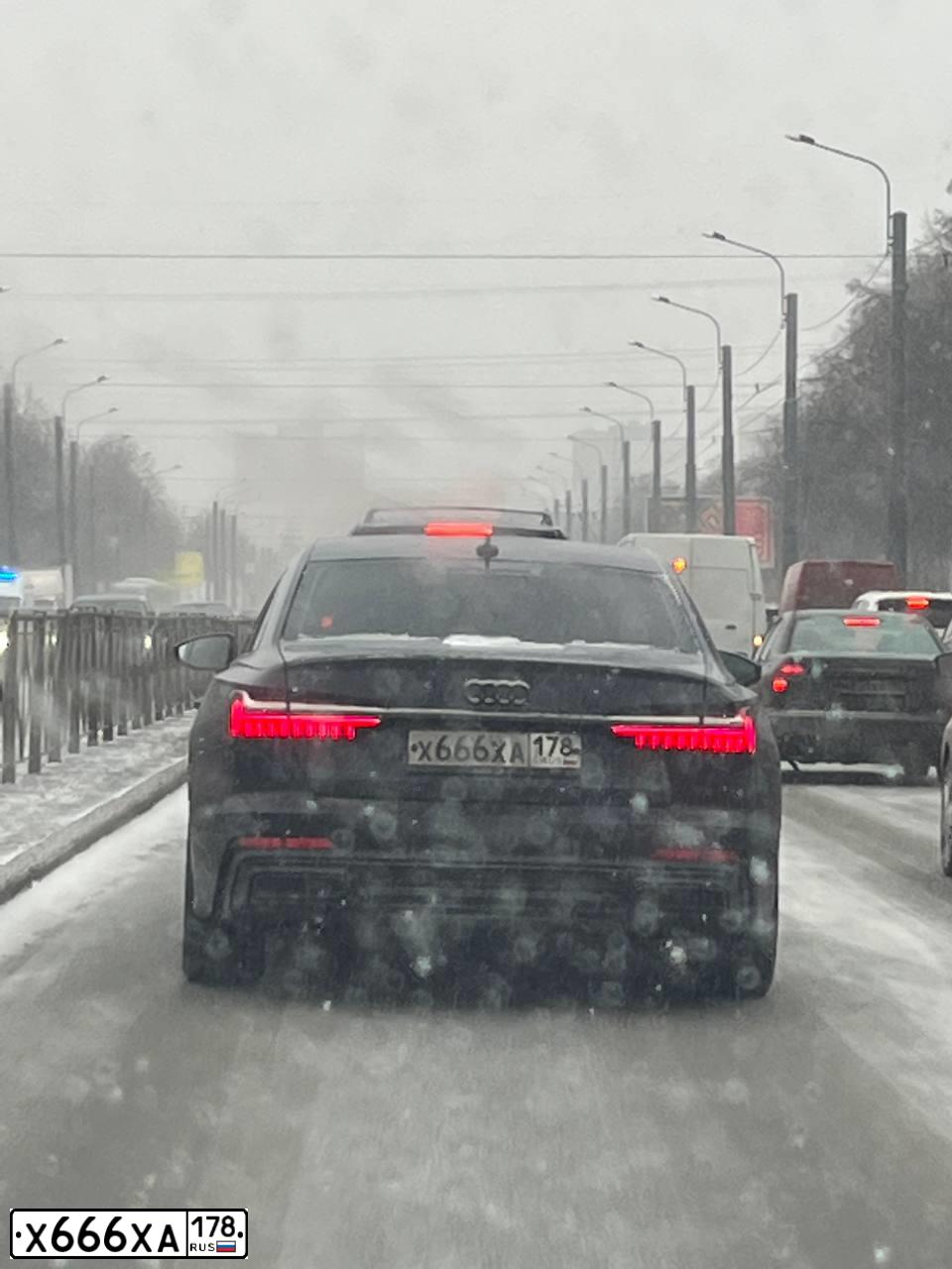 Фото автомобиля CHEVROLET CRUZE, 2012 — госномер Х666ХА178. Цвет: ЧЕРНЫЙ МЕТАЛЛИК