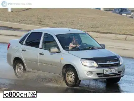 Фото автомобиля HYUNDAI SANTA FE, 2019 — госномер А136МА136. Цвет: БЕЛЫЙ