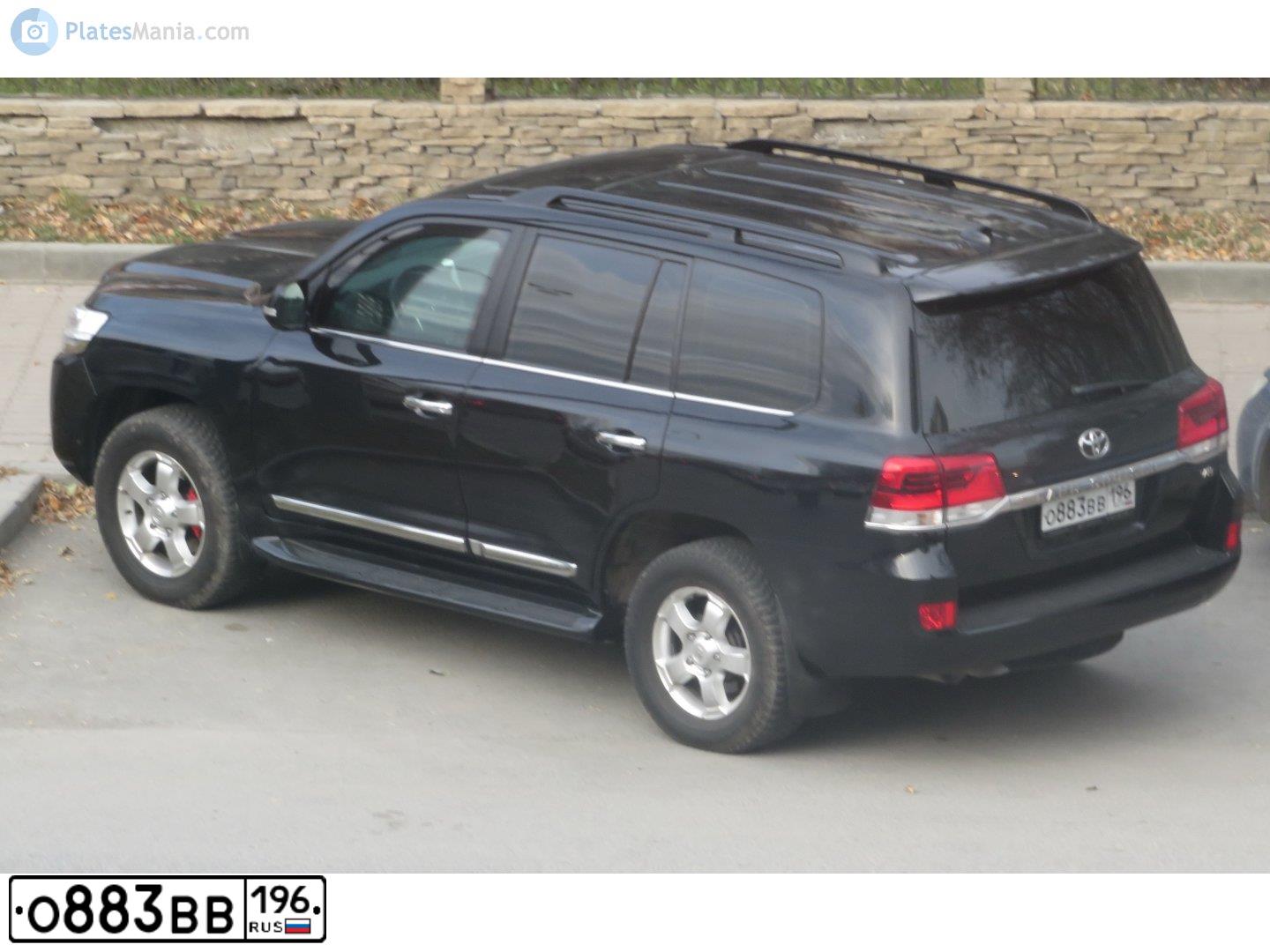 Фото автомобиля LEXUS LX, 2016 — госномер О883ВВ196. Цвет: ЧЕРНЫЙ