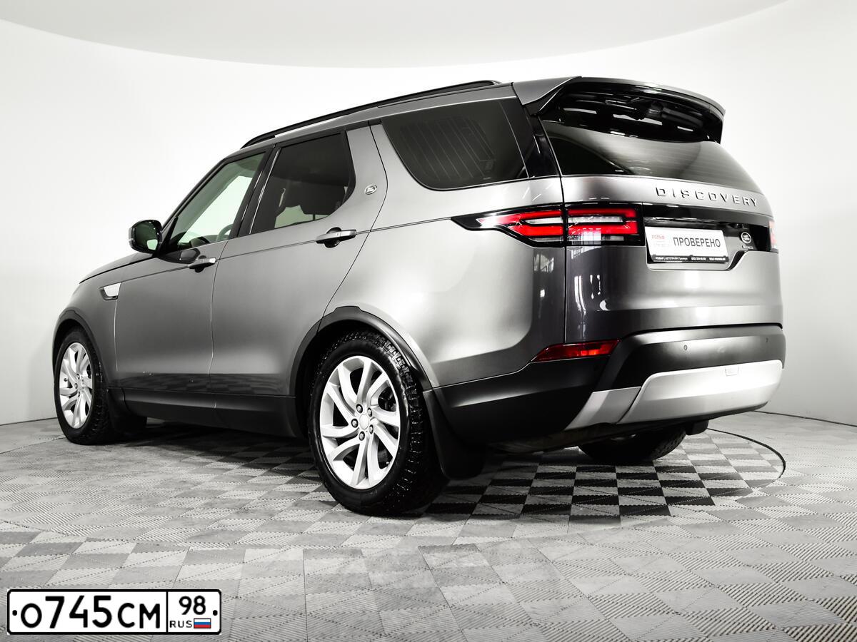 Фото автомобиля VOLKSWAGEN TOUAREG, 2011 — госномер О745СМ98. Цвет: ЧЕРНЫЙ
