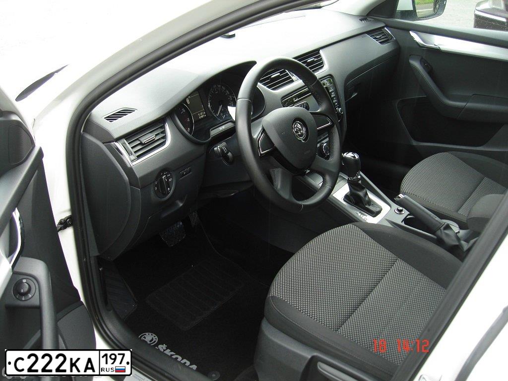 Фото автомобиля VOLVO XC90, 2008 — госномер С222КА197. Цвет: ЧЕРНЫЙ