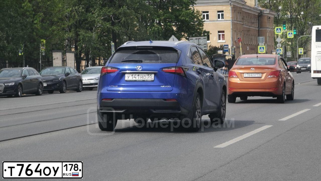 Фото автомобиля HYUNDAI SOLARIS, 2015 — госномер Т764ОУ178. Цвет: Оранжевый
