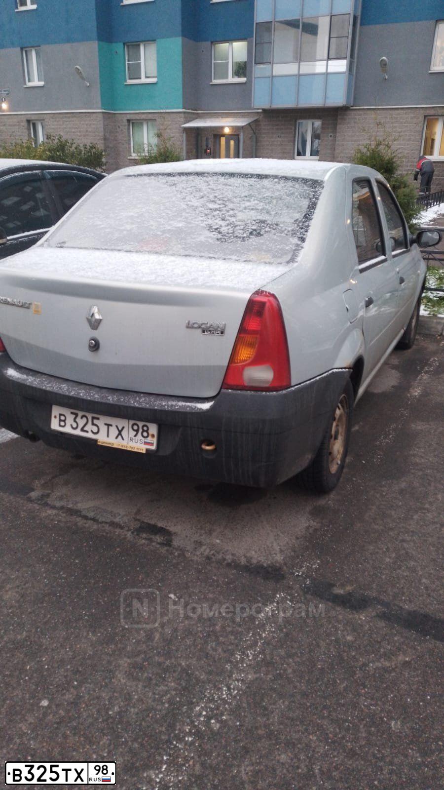 Фото автомобиля RENAULT LOGAN, 2009 — госномер В325ТХ98. Цвет: СЕРЫЙ