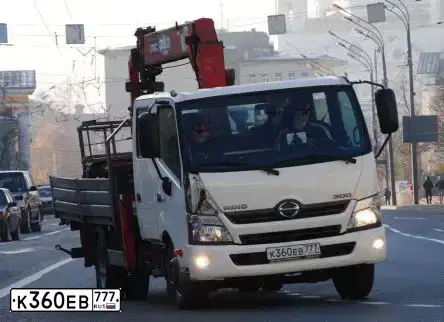 Фото автомобиля HINO 700-SERIE, 2014 — госномер А531РХ777. Цвет: БЕЛЫЙ