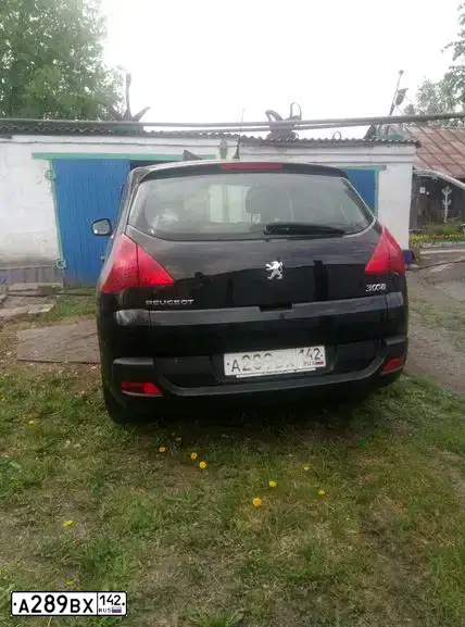 Фото автомобиля PEUGEOT 3008, 2012 — госномер А289ВХ142. Цвет: ЧЕРНЫЙ