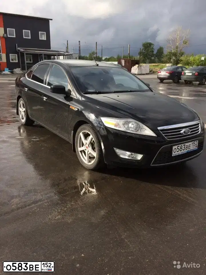 Фото автомобиля FORD MONDEO, 2010 — госномер В005ВЕ152. Цвет: ЧЕРНЫЙ