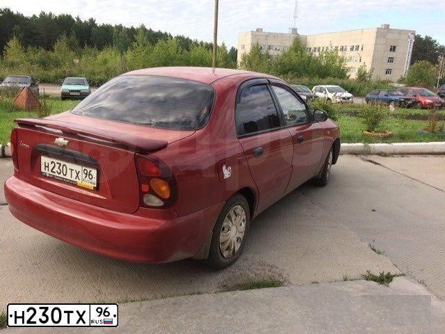 Фото автомобиля ZAZ LANOS, 2007 — госномер Н230ТХ96. Цвет: Красный
