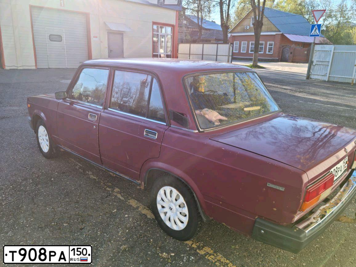 Фото автомобиля LADA 2107, 2002 — госномер О593МЕ790. Цвет: ТЕМНО-БОРДОВЫЙ