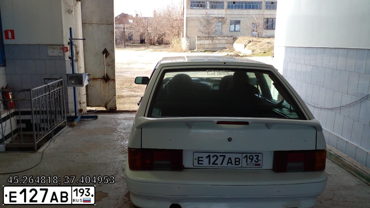 Фото автомобиля LADA 2113, 2011 — госномер О413АЕ134