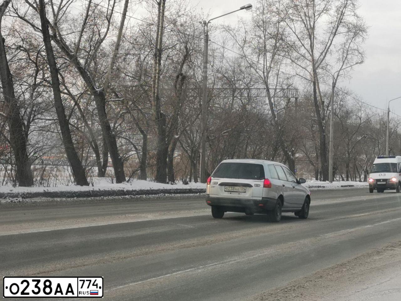 Фото автомобиля MERCEDES M-KLASSE, 2011 — госномер М596ТУ82. Цвет: Белый