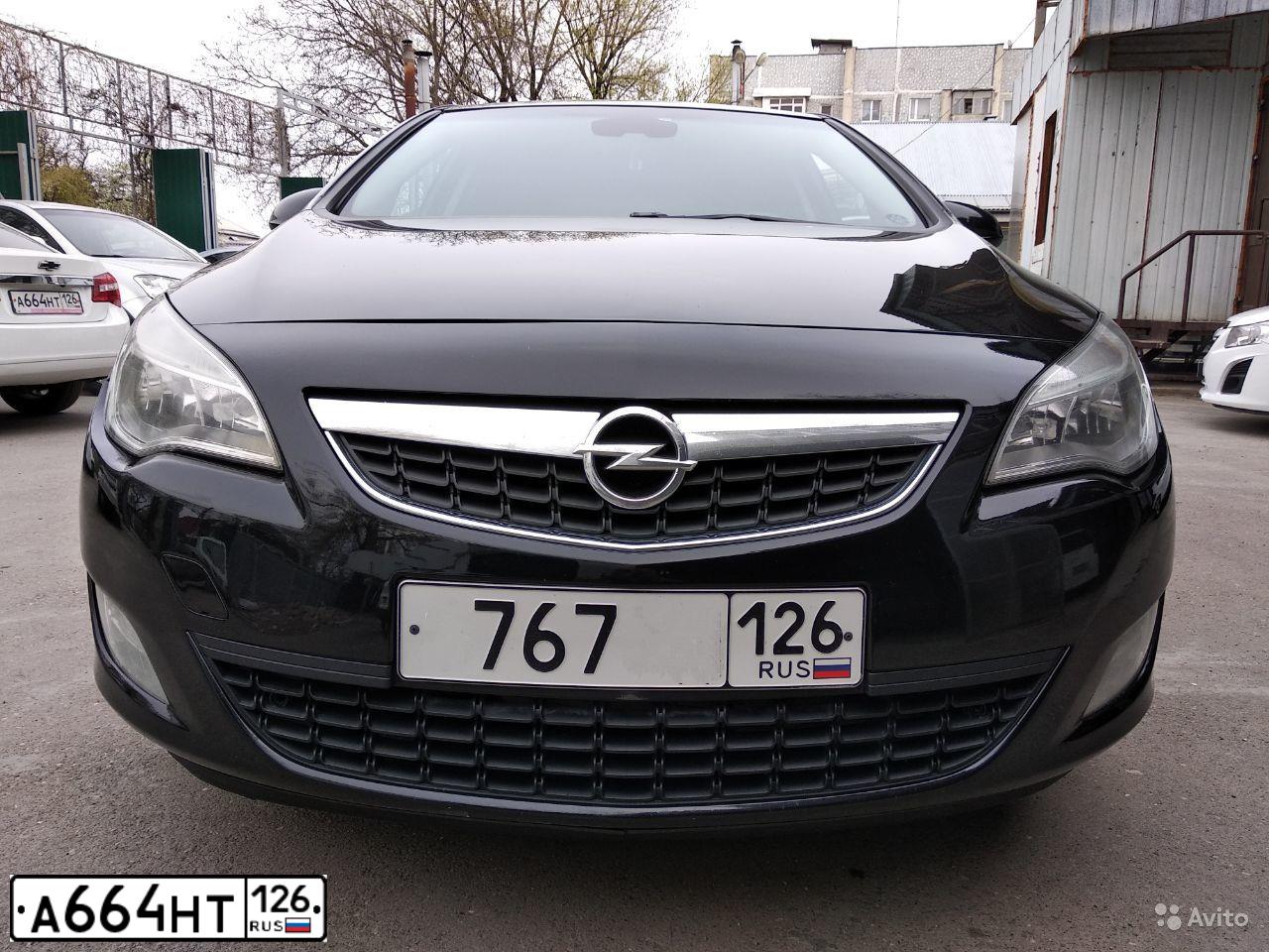 Фото автомобиля CHEVROLET CRUZE, 2011 — госномер А664НТ126. Цвет: БЕЛЫЙ|ЧЕРНЫЙ -КОМБИНИР