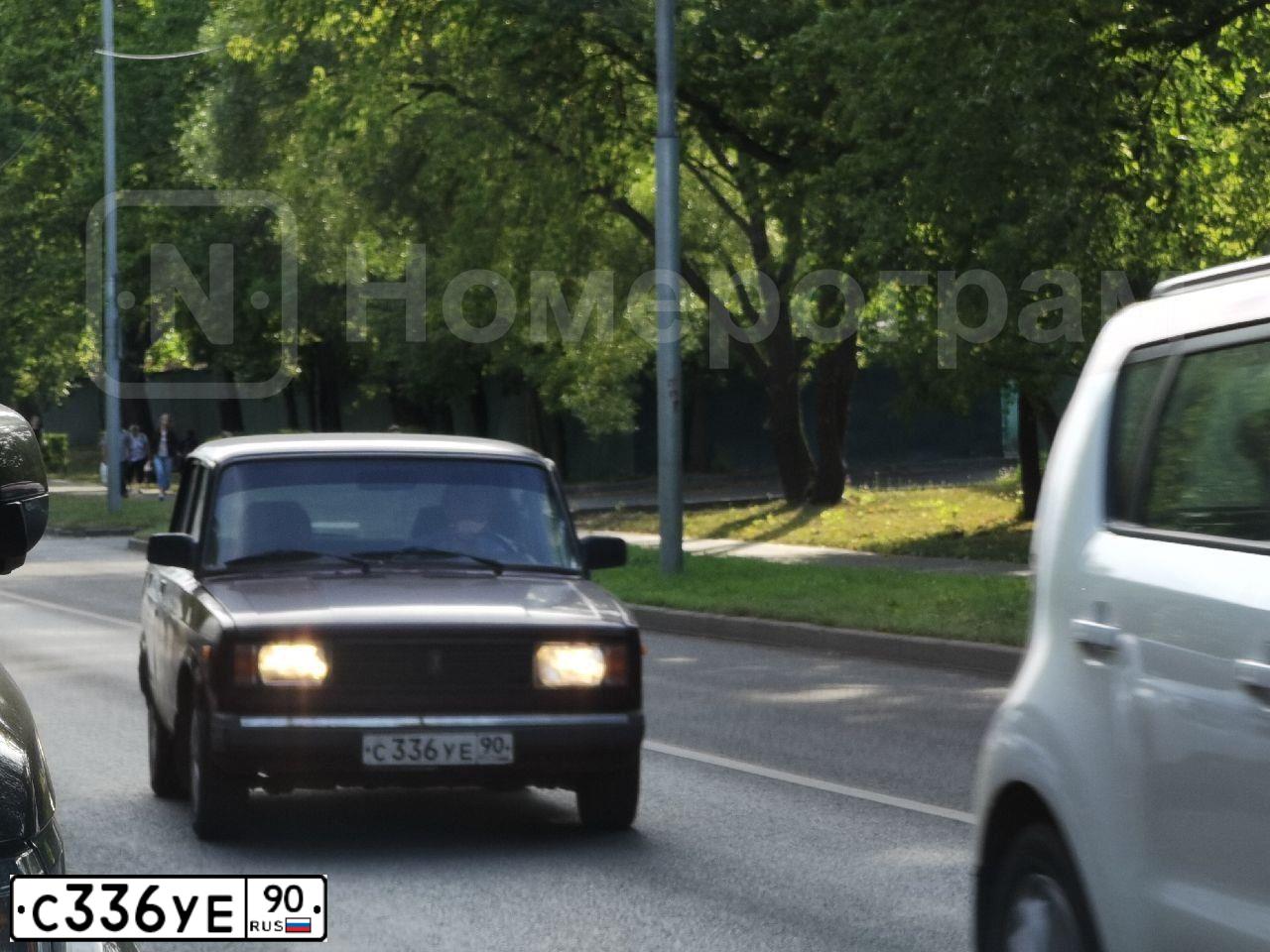 Фото автомобиля LADA 2105, 2005 — госномер С146КТ977. Цвет: ВИШНЕВЫЙ ТЕМНЫЙ