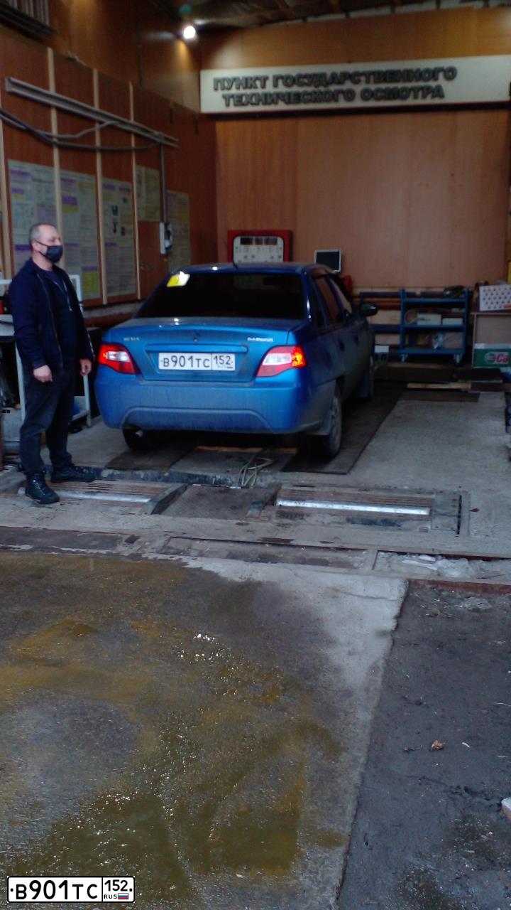 Фото автомобиля DAEWOO O NEXIA, 2010 — госномер Т152ОО152. Цвет: СИНИЙ МЕТАЛЛИК