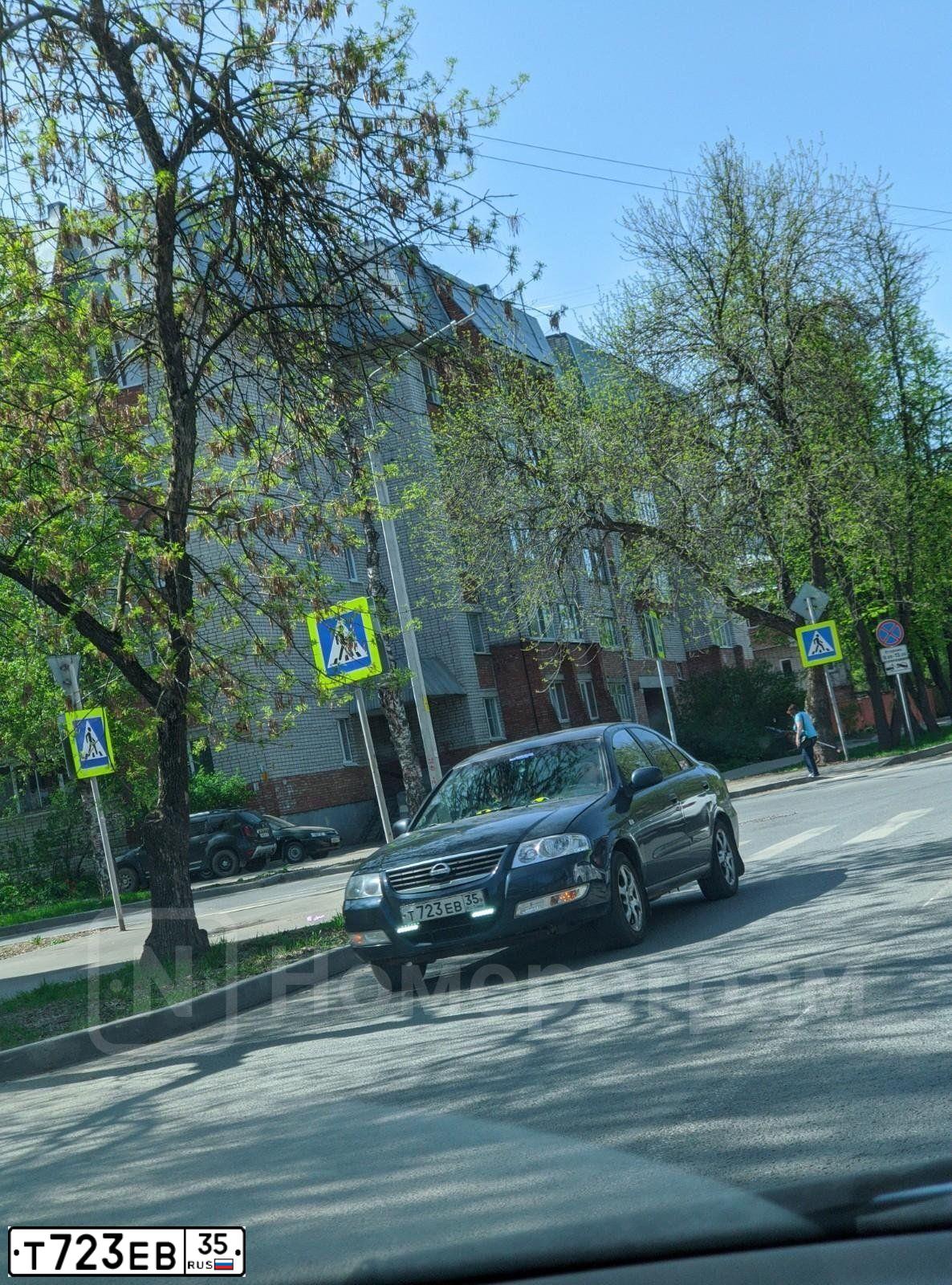 Фото автомобиля NISSAN ALMERA, 2006 — госномер Т723ЕВ35. Цвет: ТЕМНО-СИНИЙ