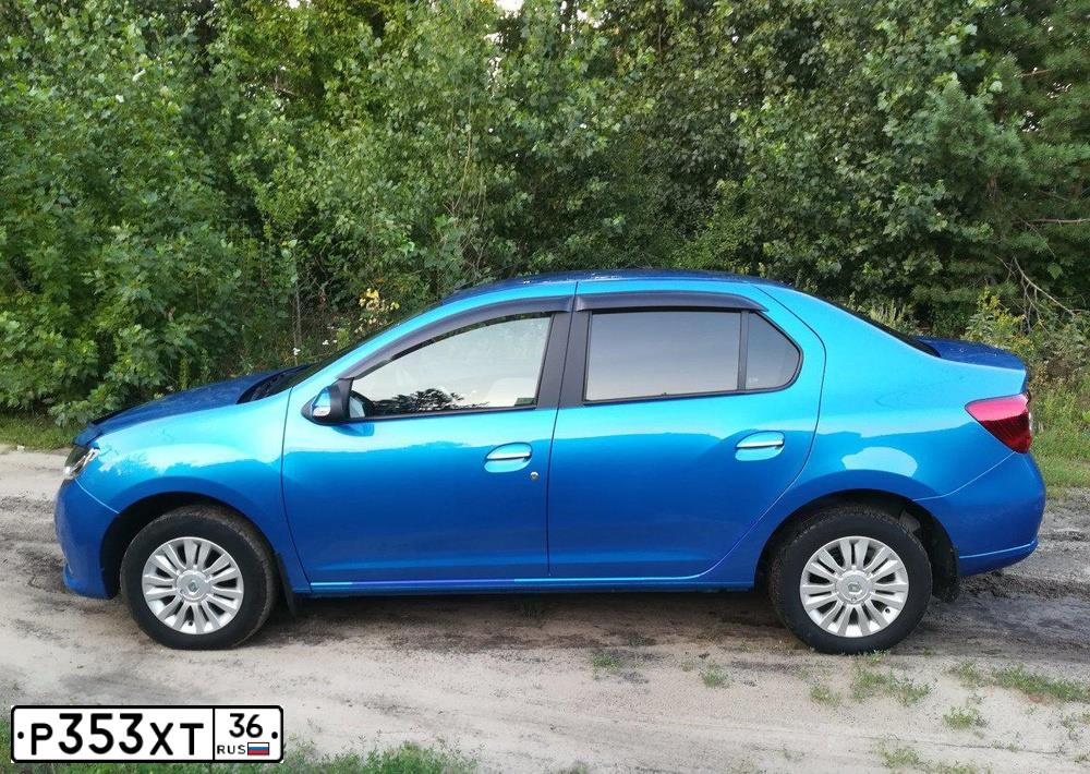 Фото автомобиля RENAULT LOGAN, 2010 — госномер Н065АС136. Цвет: Красный