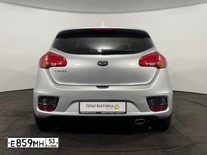 Фото автомобиля КИА JD(CEE`D), 2017 — госномер К501НА53. Цвет: Серебристый