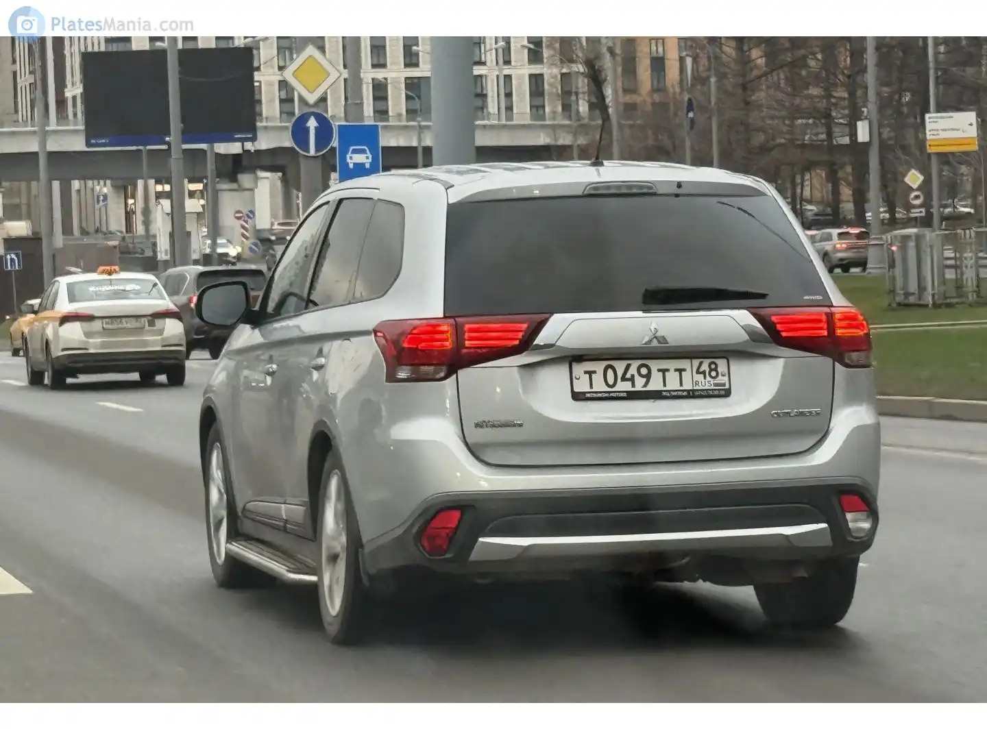 Фото автомобиля TOYOTA CAMRY, 2007 — госномер Т048ТТ48. Цвет: СЕРЕБРИСТЫЙ