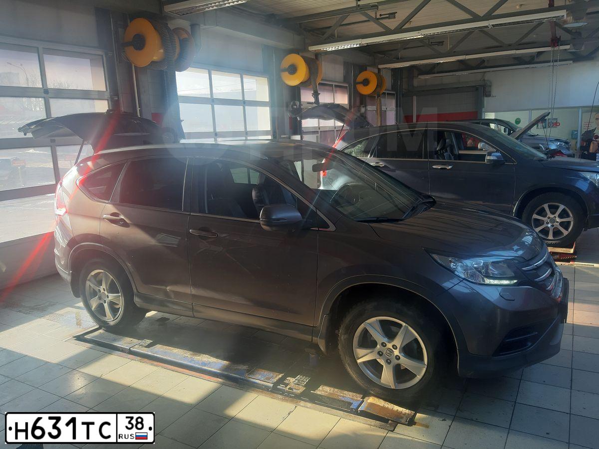 Фото автомобиля HONDA CR-V, 2013 — госномер М992ЕВ138