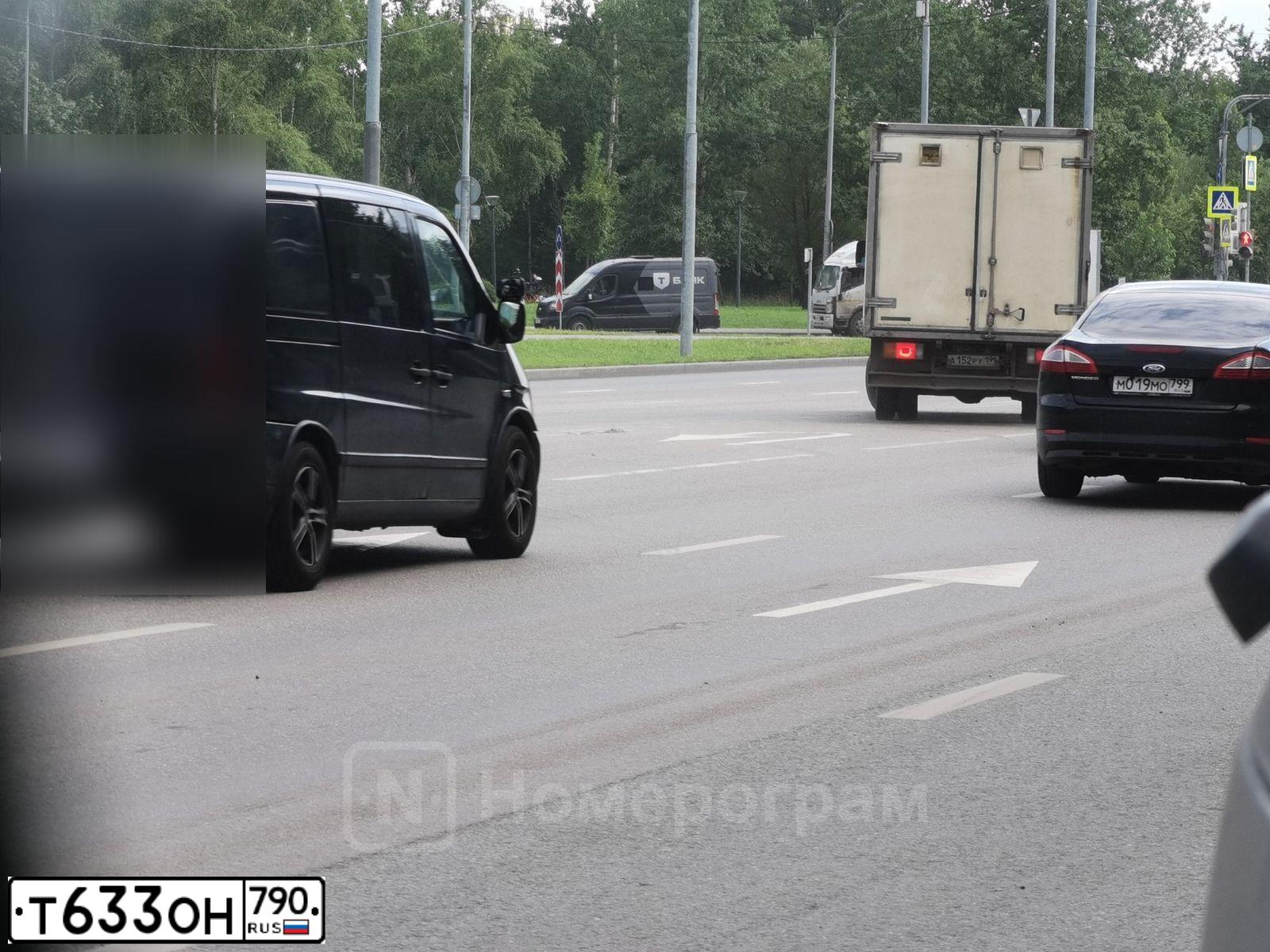 Фото автомобиля AUDI A6, 1997 — госномер Х513ТМ31
