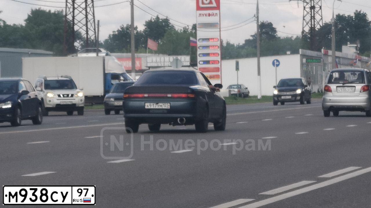 Фото автомобиля BMW 528, 2000. Цвет: ЗЕЛЕНЫЙ