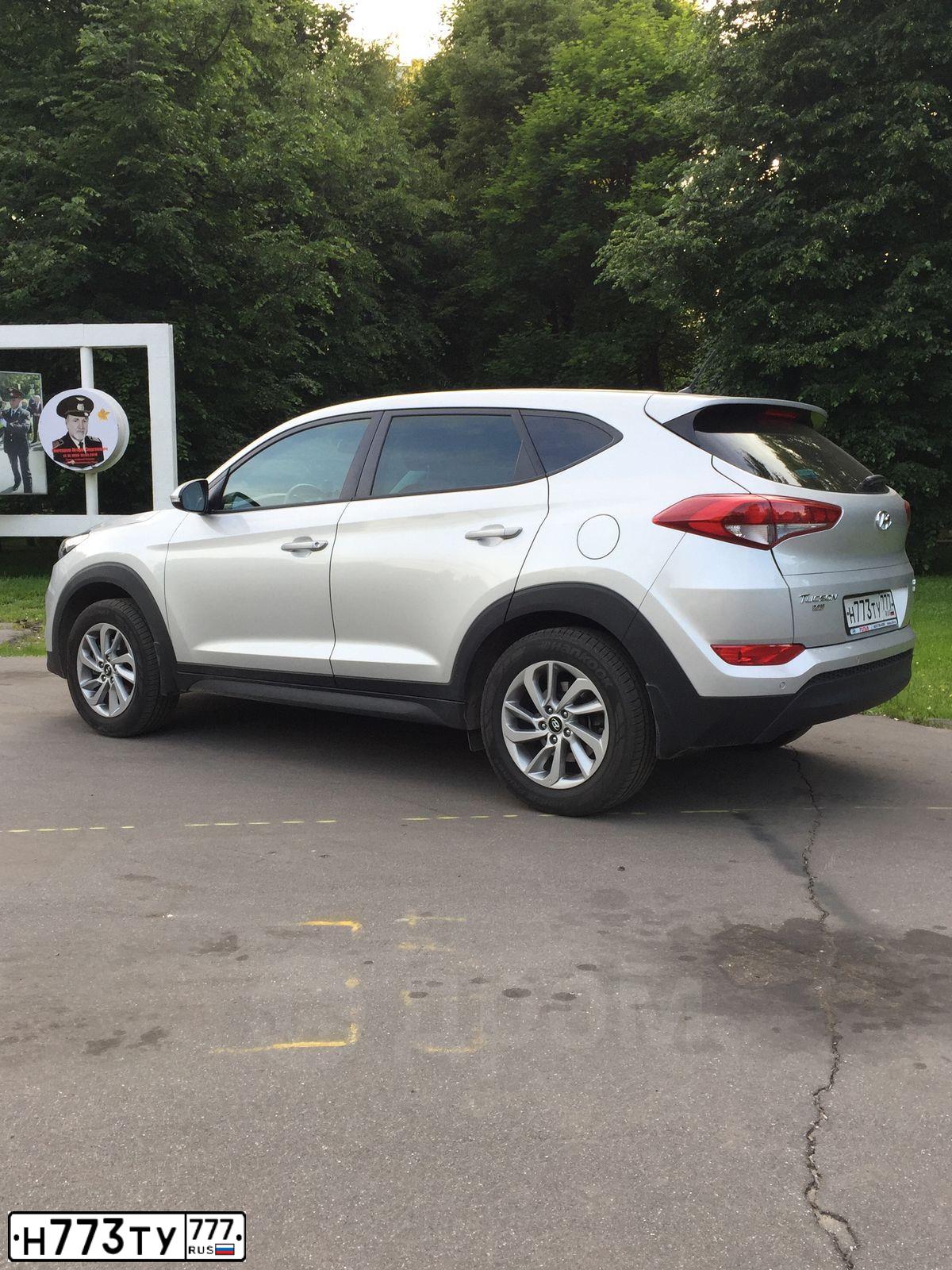 Фото автомобиля HYUNDAI TUCSON, 2016 — госномер О651РР48. Цвет: Серебристый