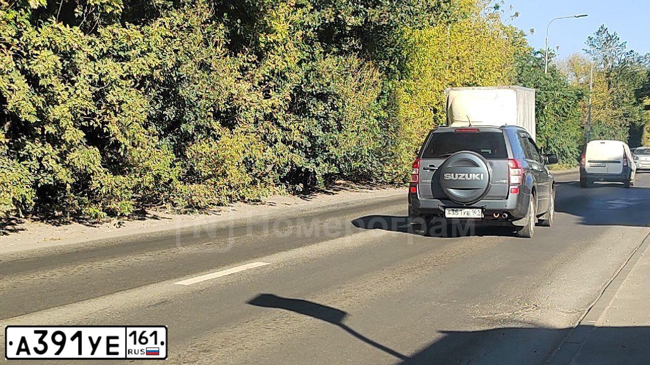 Фото автомобиля LADA 2121 NIVA, 2008 — госномер А391УЕ161. Цвет: сине-зеленый