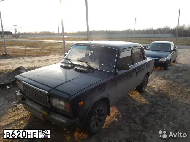 Фото автомобиля LADA 2107, 2001 — госномер Н576СА33. Цвет: ФИОЛЕТОВЫЙ