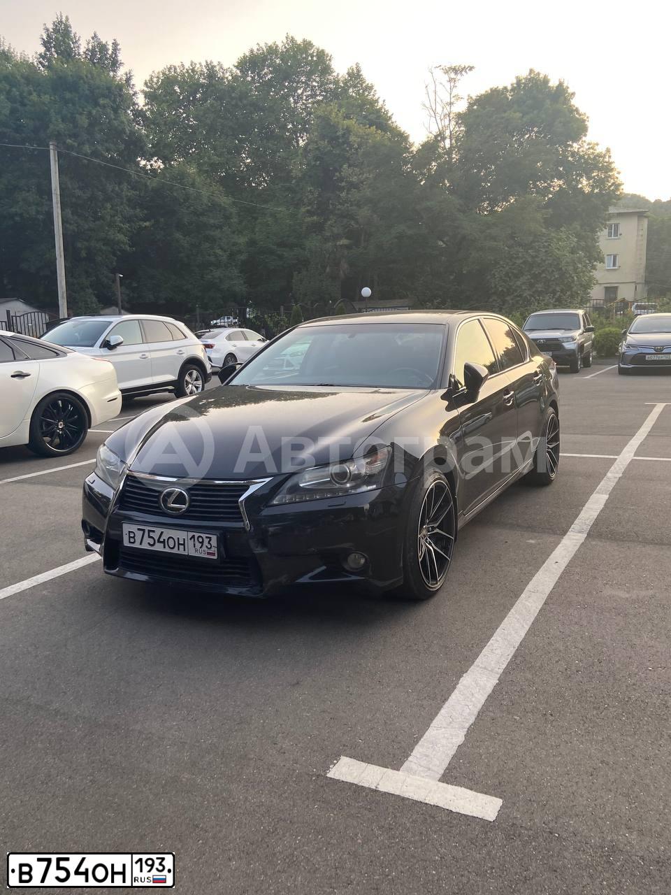 Фото автомобиля LEXUS GS, 2012 — госномер О999ВС28. Цвет: ЧЕРНЫЙ