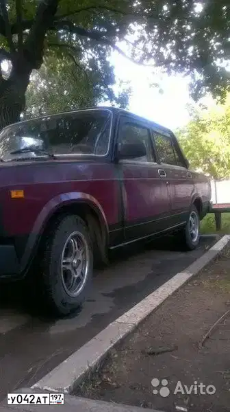 Фото автомобиля LADA 2105, 2002 — госномер У042АТ197. Цвет: ТЕМНО-ВИШНЕВЫЙ