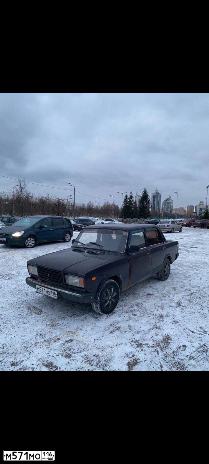 Фото автомобиля LADA 2107, 2008 — госномер М136АА702. Цвет: ТЕМНО-КОРИЧНЕВЫЙ