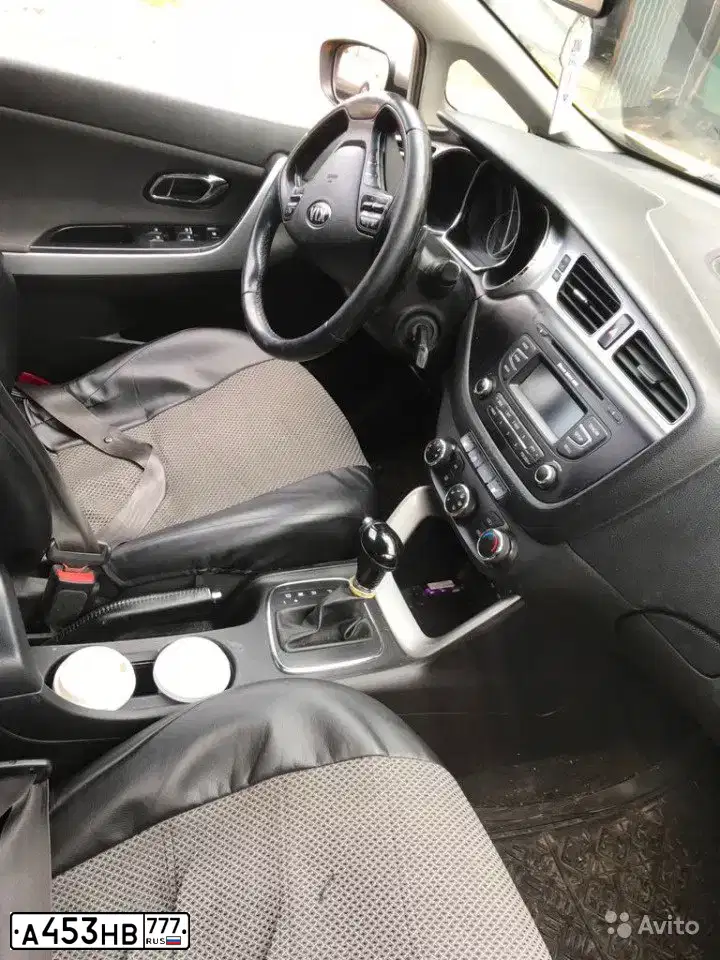 Фото автомобиля KIA CEE'D, 2014 — госномер У367ТА05. Цвет: ЖЁЛТЫЙ
