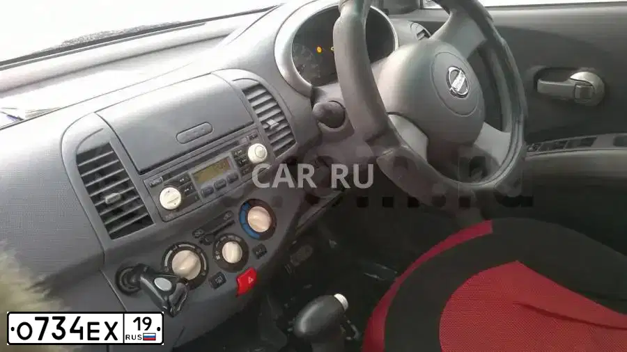 Фото автомобиля NISSAN MARCH, 2002 — госномер Е363МК19