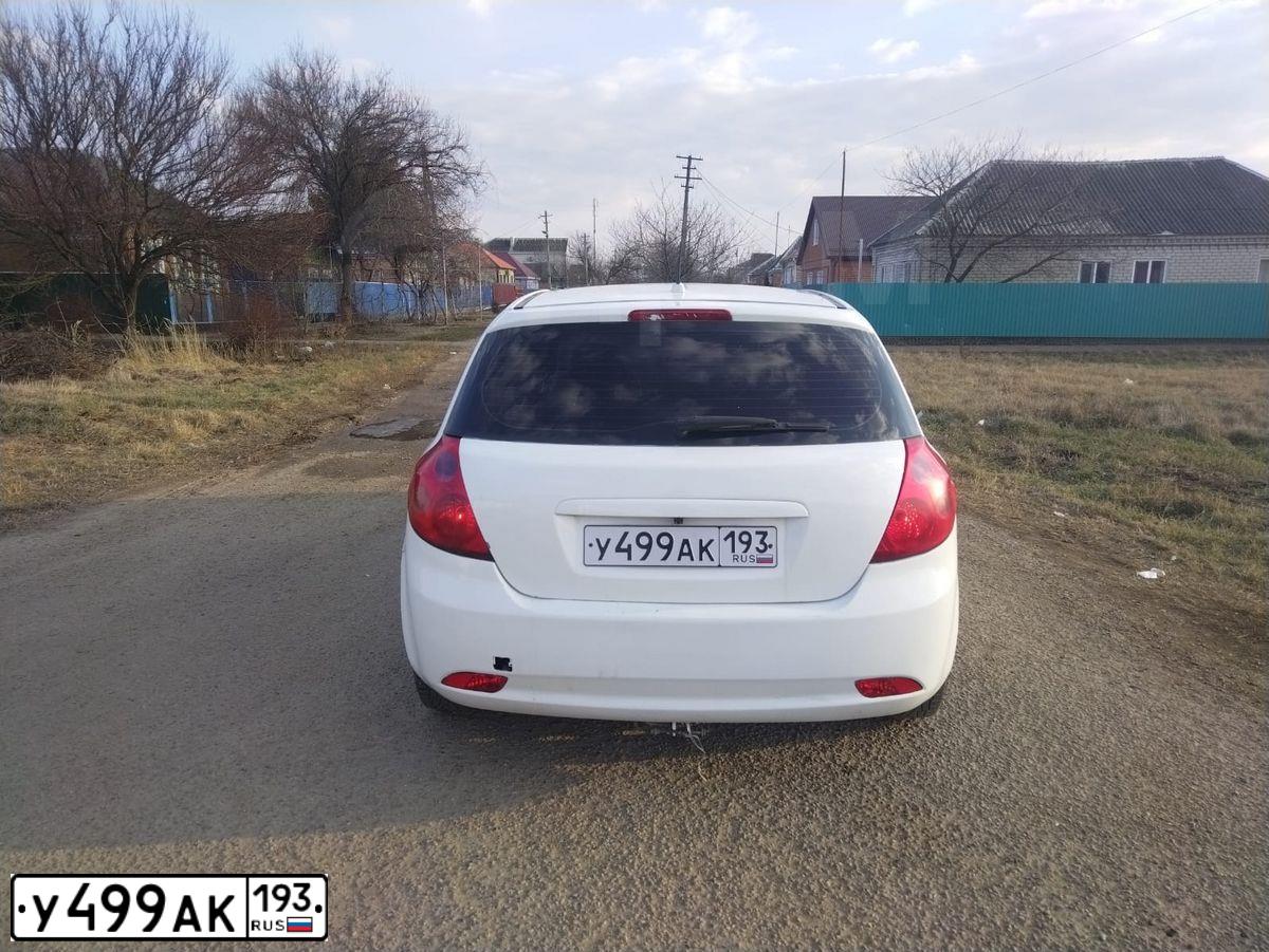 Фото автомобиля KIA CEE'D, 2008 — госномер С564АР181. Цвет: Белый