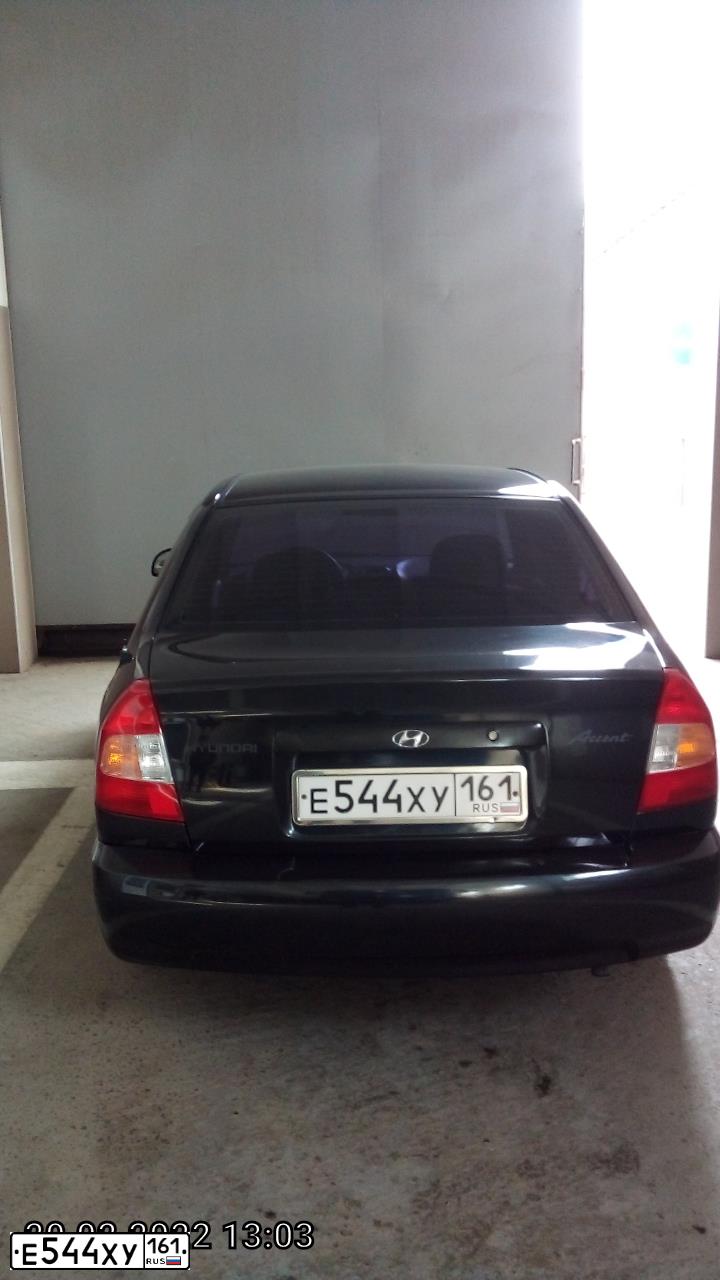 Фото автомобиля HYUNDAI ACCENT, 2008 — госномер О772ВН134. Цвет: ЧЕРНЫЙ