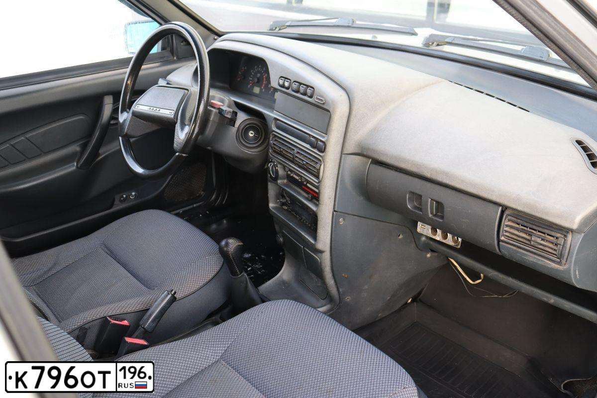 Фото автомобиля LADA 2114 SAMARA, 2007 — госномер Т399РУ196. Цвет: СЕРЕБРИСТЫЙ