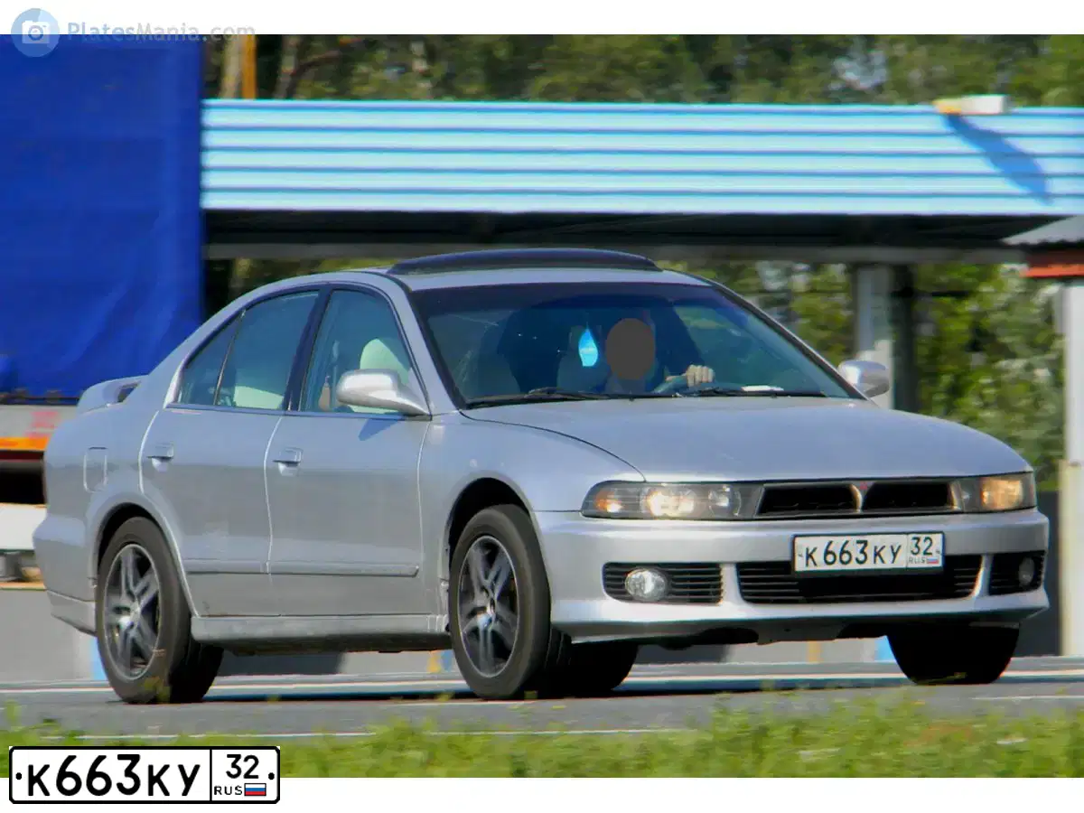 Фото автомобиля MITSUBISHI GALANT, 2001 — госномер К663КУ32. Цвет: СЕРЕБРИСТЫЙ