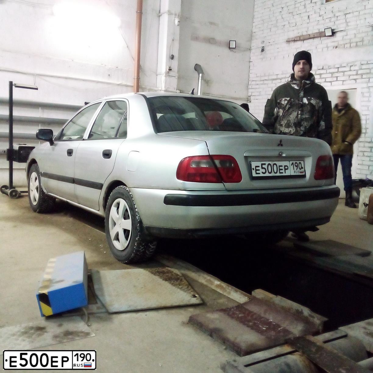 Фото автомобиля CHEVROLET LACETTI, 2008 — госномер У838НТ43. Цвет: ЧЕРНЫЙ
