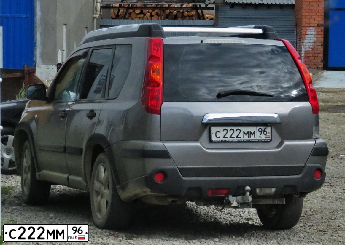 Фото автомобиля NISSAN X-TRAIL, 2008 — госномер С222ММ96. Цвет: СЕРЫЙ