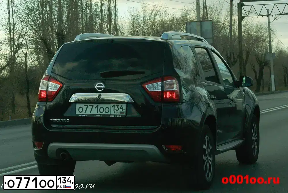 Фото автомобиля NISSAN TERRANO, 2016 — госномер О771ОО134. Цвет: ЧЕРНЫЙ