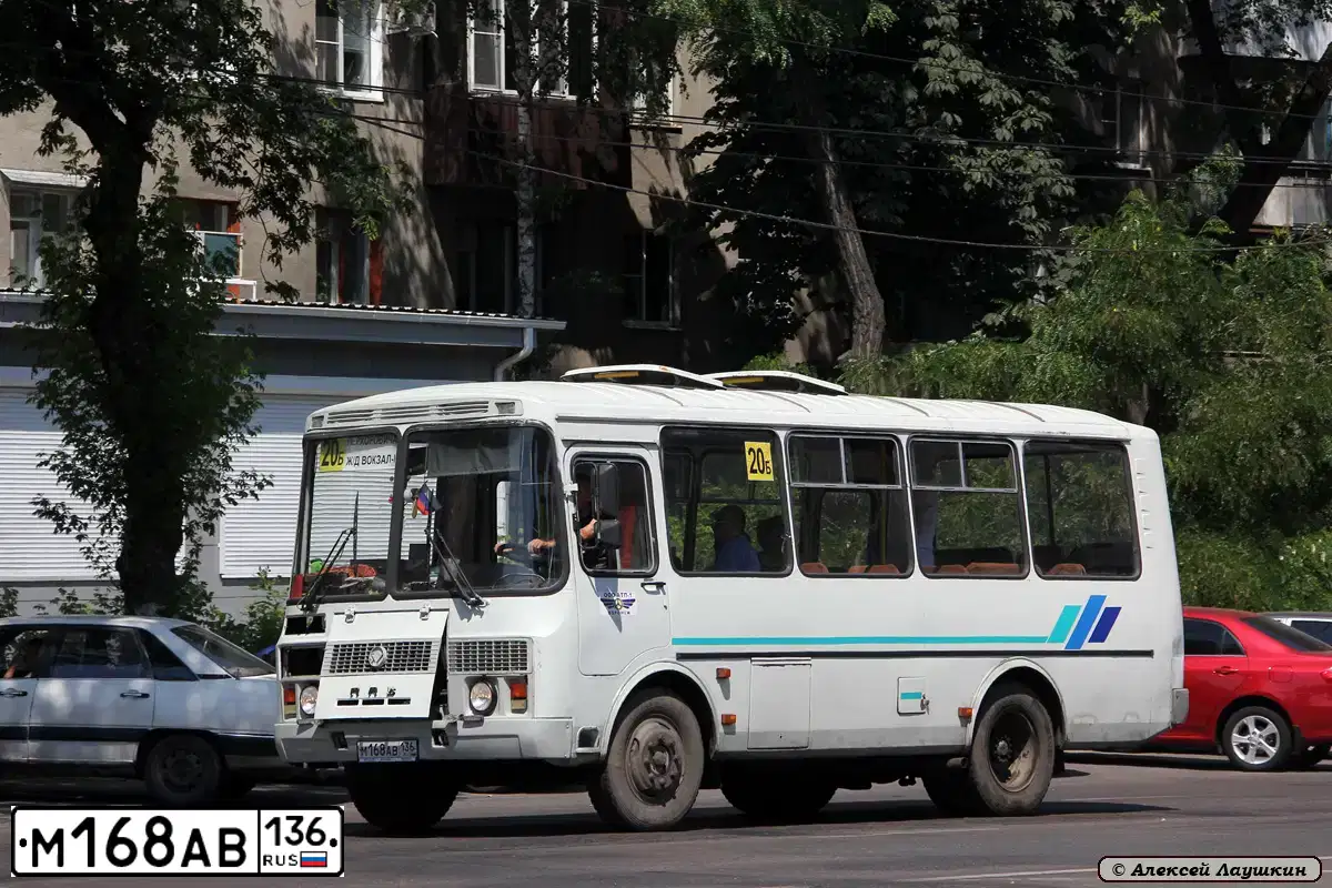 Фото автомобиля PAZ 3205, 2006 — госномер О973УВ05. Цвет: Синий (БЕЛО-СИНИЙ)