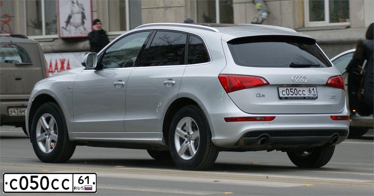 Фото автомобиля AUDI Q5, 2012 — госномер С050СС61. Цвет: СЕРЕБРИСТЫЙ
