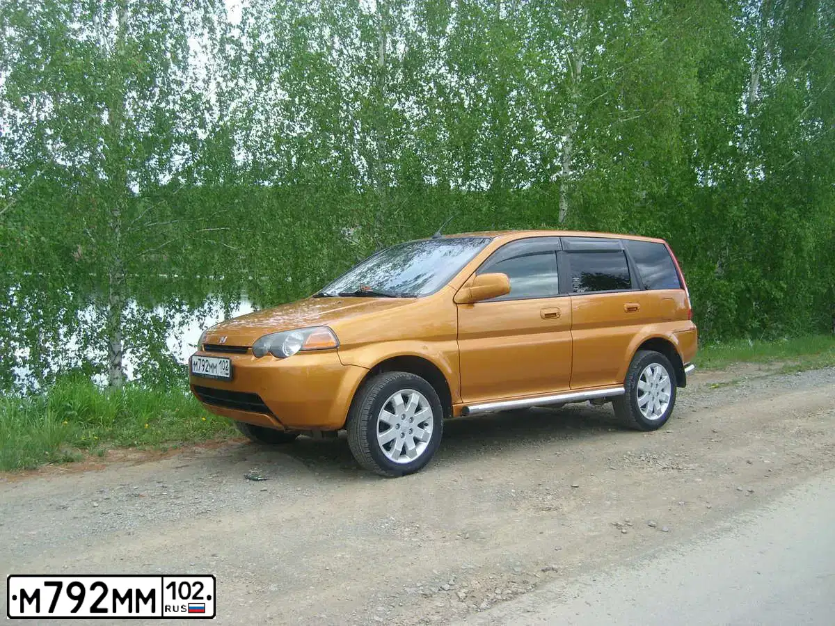 Фото автомобиля HONDA HR-V, 2000 — госномер М792ММ102. Цвет: БРОНЗОВЫЙ МЕТАЛЛИК