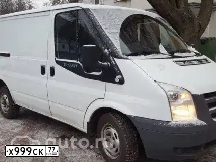Фото автомобиля MERCEDES E-KLASSE, 2014 — госномер М945МК750. Цвет: БЕЛЫЙ
