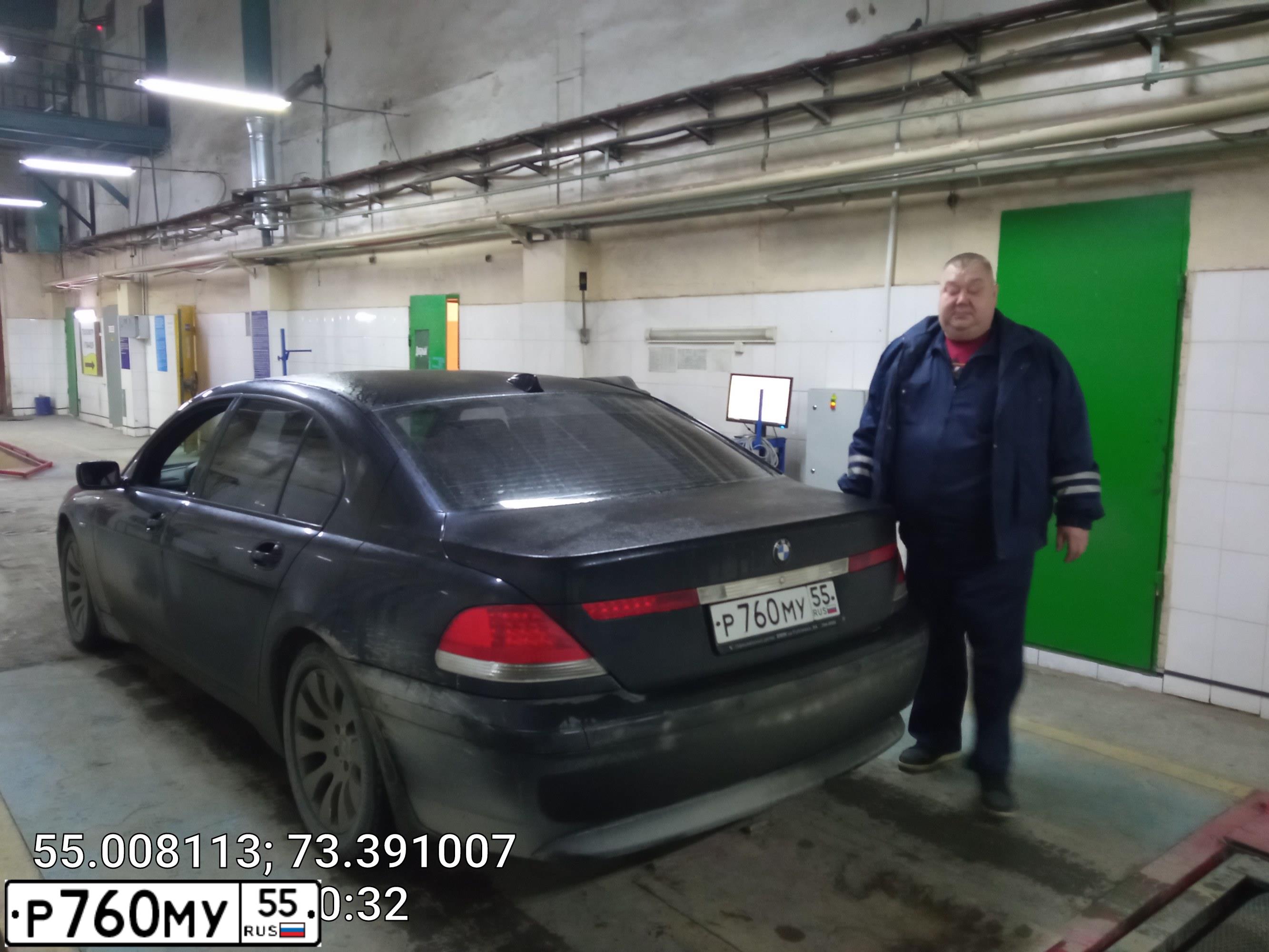 Фото автомобиля BMW 760LI, 2004 — госномер Р429КТ186. Цвет: ЧЕРНЫЙ