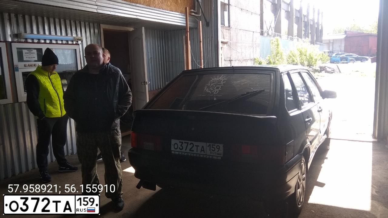 Фото автомобиля LADA 2114 SAMARA, 2012 — госномер О372ТА159. Цвет: СИНЕ- ЧЕРНЫЙ