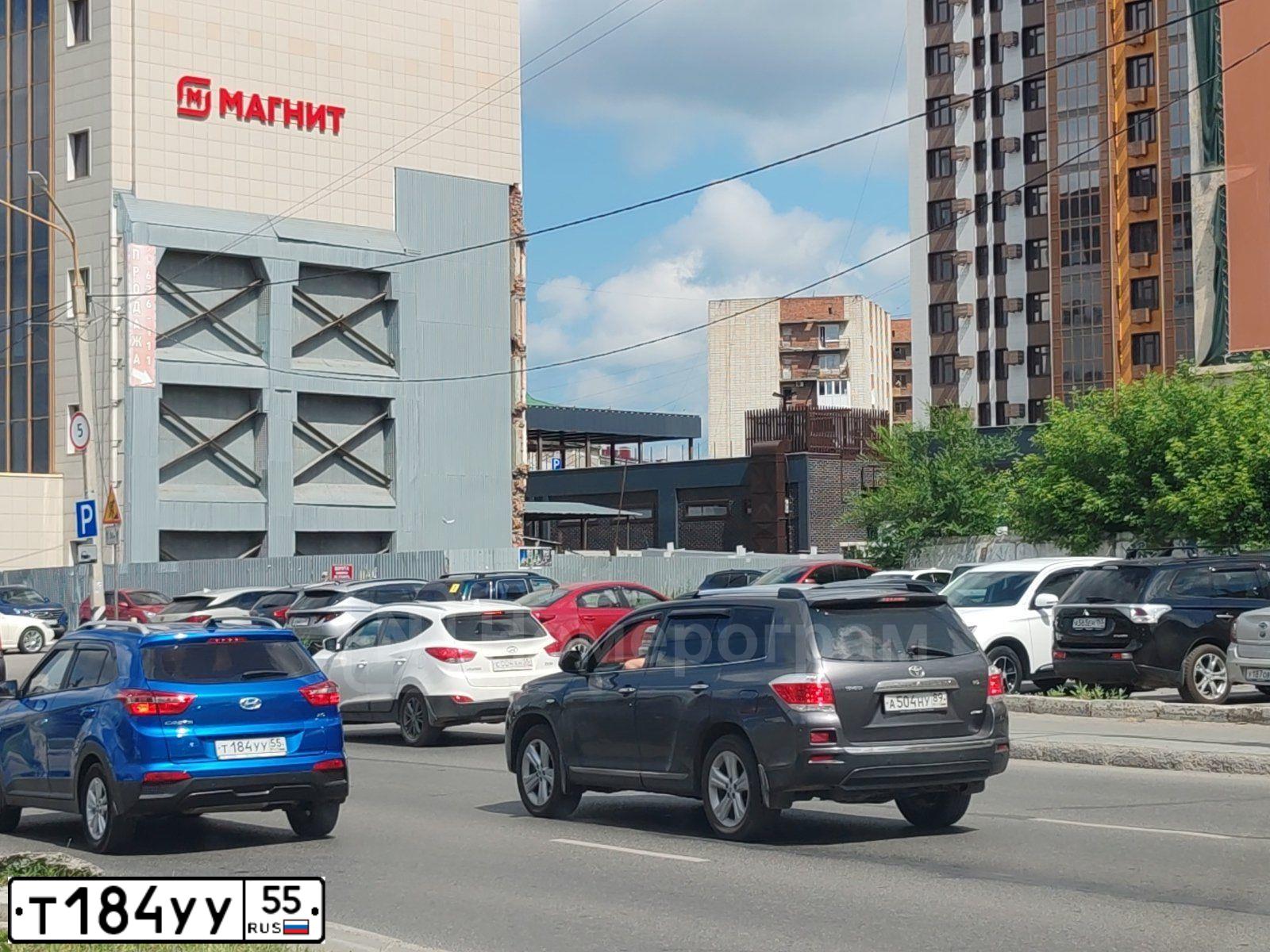 Фото автомобиля HYUNDAI CRETA, 2017 — госномер Т184УУ55. Цвет: синий
