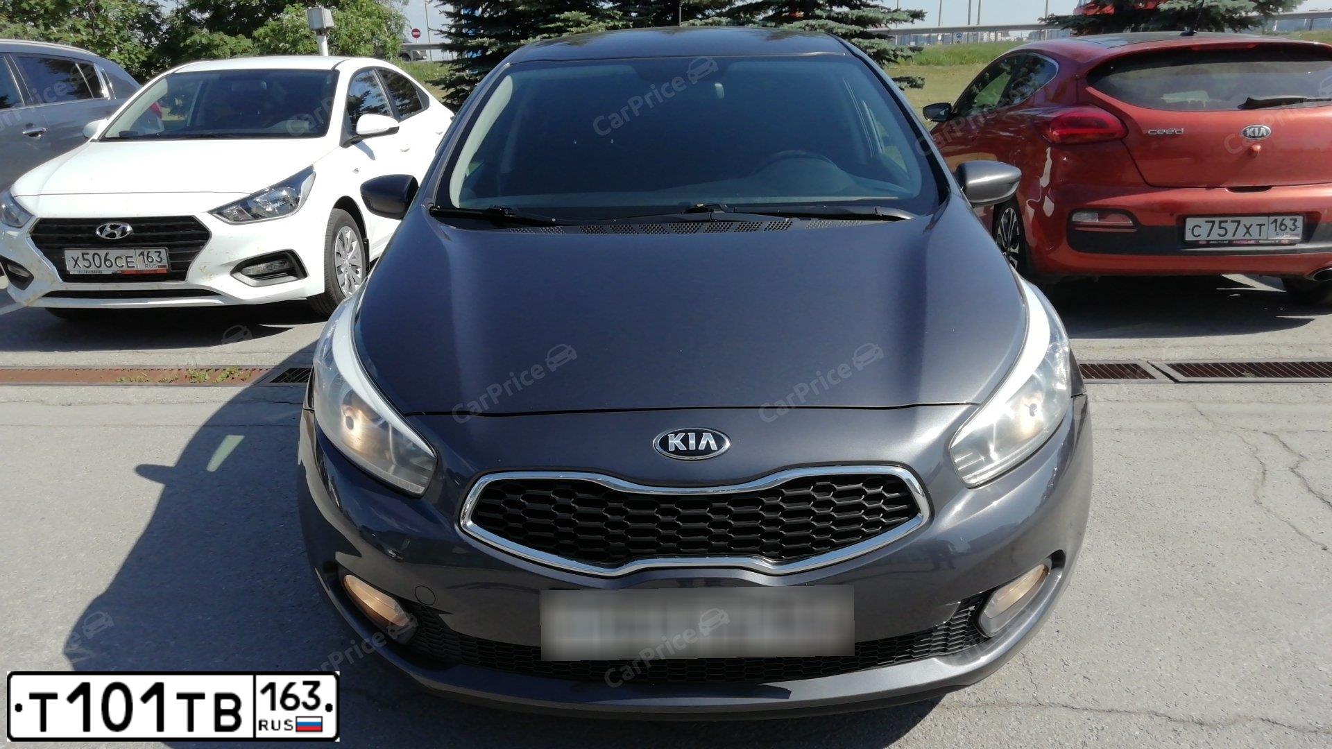Фото автомобиля KIA CEE'D, 2013 — госномер Т101ТВ163. Цвет: СЕРЫЙ