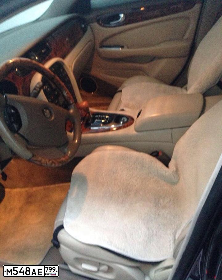 Фото автомобиля JAGUAR XJ-SERIE, 2004 — госномер В765ЕР550. Цвет: ЧЕРНЫЙ